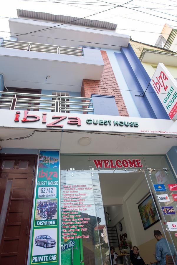 Ibiza Hostel Hue Dış mekan fotoğraf